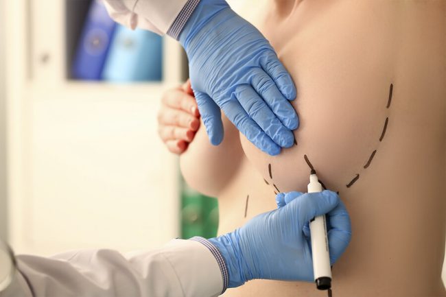 operarse el pecho en lanzarote